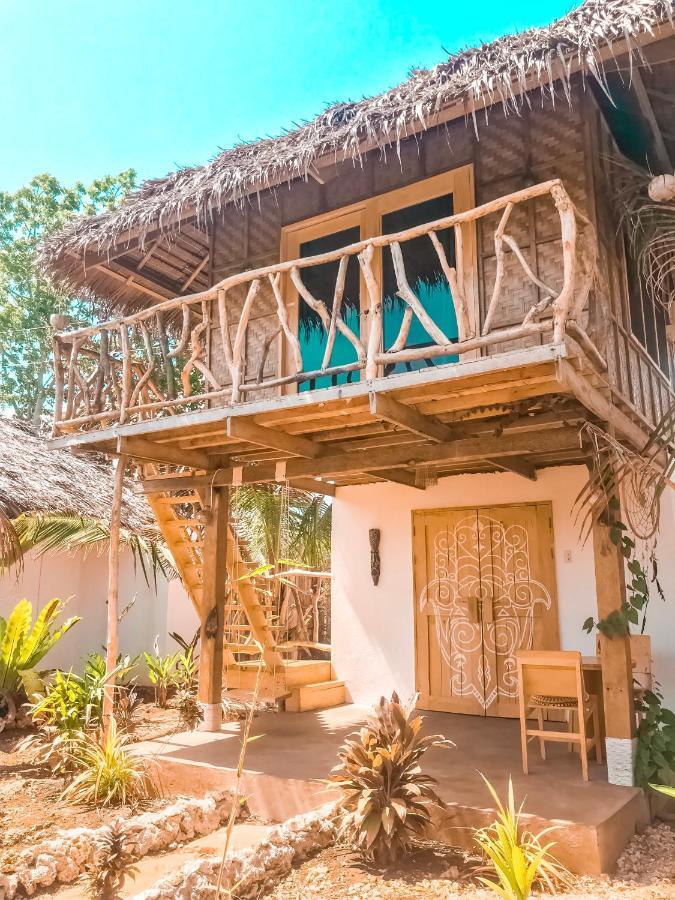 Hotel Mandala Tribe Treehouses Siquijor Exterior foto